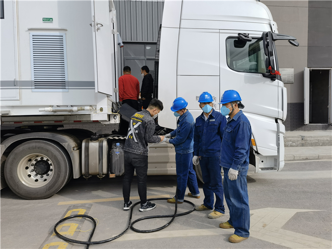 國網咸陽供電公司：爭分奪秒助力“氣膜實驗室”通電_fororder_WeChat 圖片_20220318162157_副本