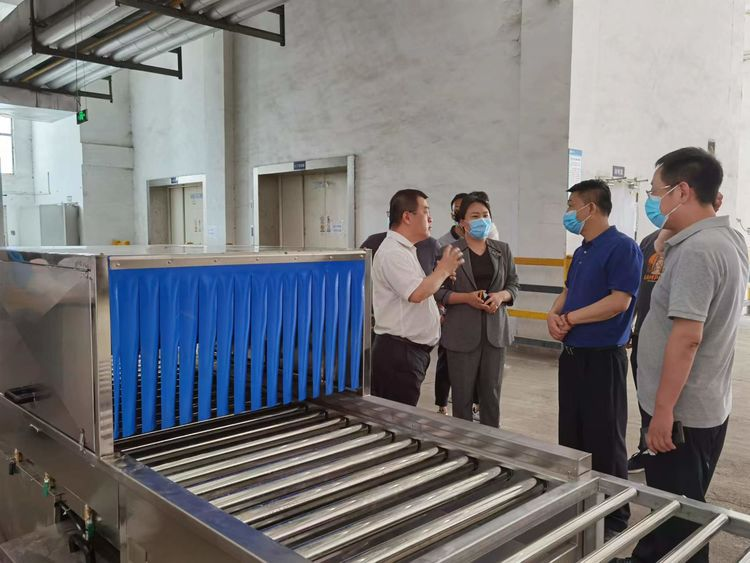 強化督導幫扶 提升監管水準——西安經開區督導幫扶進口冷鏈食品（水果）集中監管倉升級改造工作_fororder_圖片2