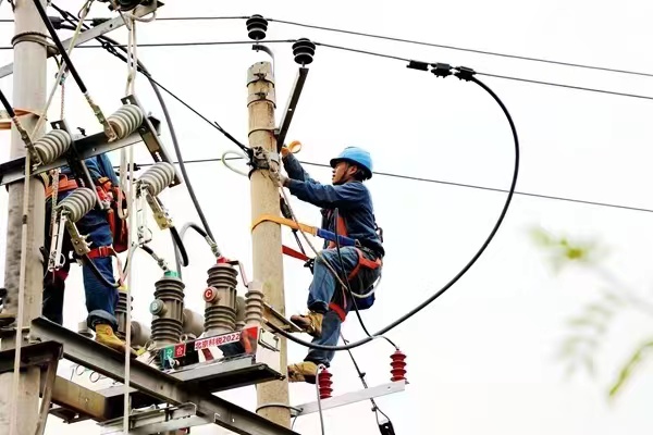 國網渭南供電公司：有“預”有“備” 全力做好國慶保電_fororder_fe047d69ab9fa8e531d59e8ba8b57a3d_