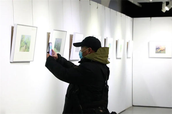 “惟願能略摹千里江山之萬一”——劉春明“末一”風景油畫展在西安舉行