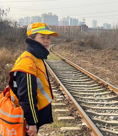 新春走基層｜鐵路夫妻的新年願望：夫妻協力保春運_fororder_微信圖片_20230119163221