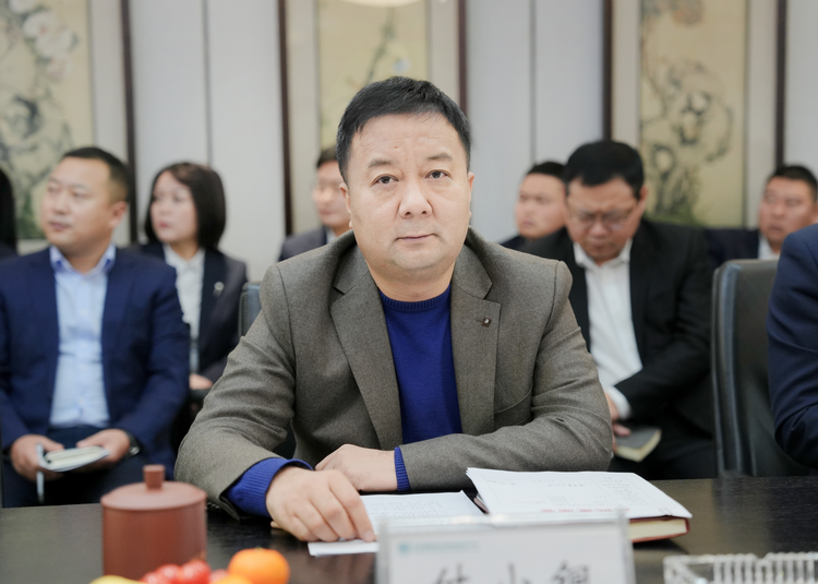 “復興陜酒 務實躬耕” 西安柳林酒業行銷有限責任公司2023年度銷售工作部署會順利召開_fororder_圖片1
