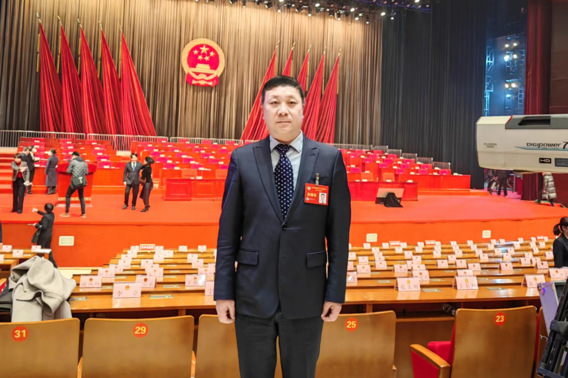 兩會之聲丨陜西省政協委員呂良山：建議在中國（陜西）自貿區開展細胞臨床前沿醫療技術研究先行先試_fororder_微信圖片_20230116112143