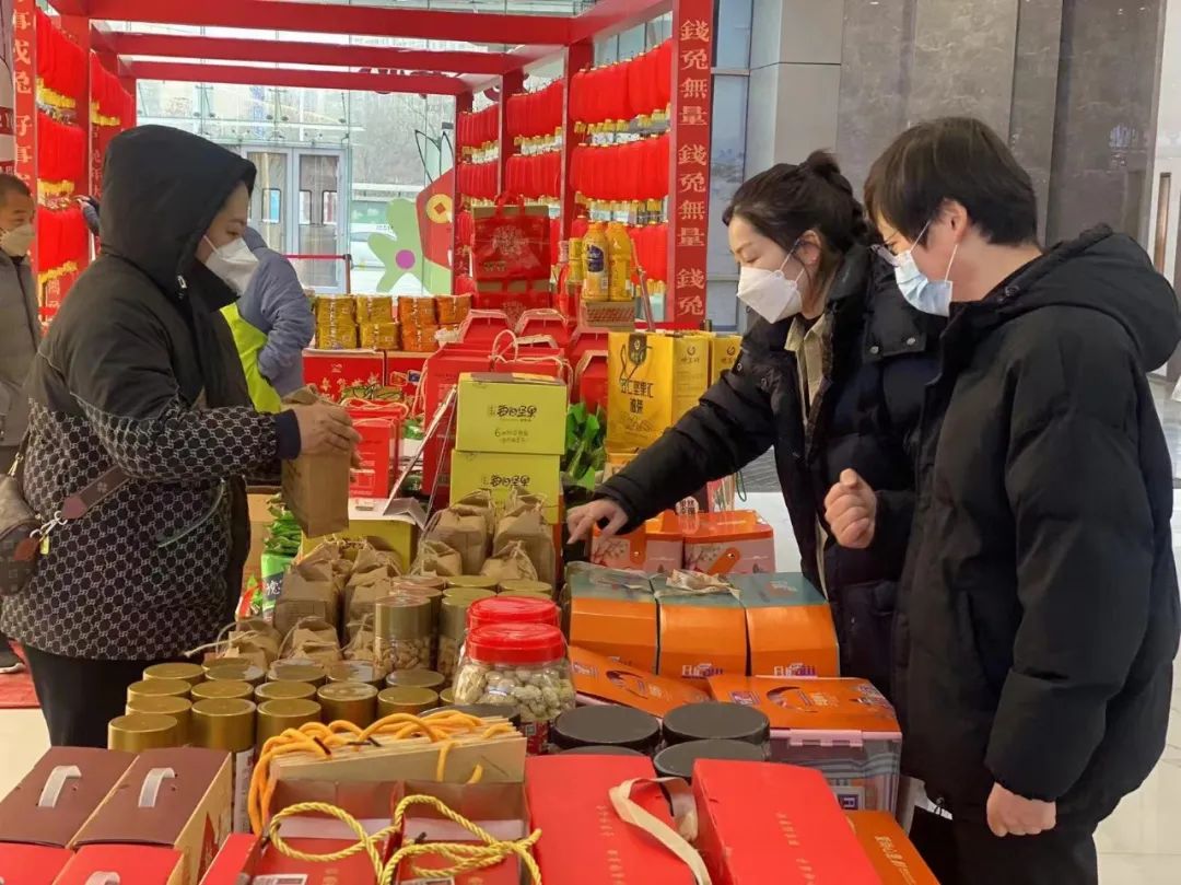 穩經濟、惠民生、亮特色——2023雁塔消費季新春檔鉅惠來襲_fororder_微信圖片_20230120182920