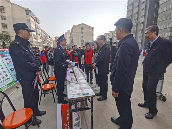 學雷鋒日西安新城吹響爭創全國禁毒示範城的號角