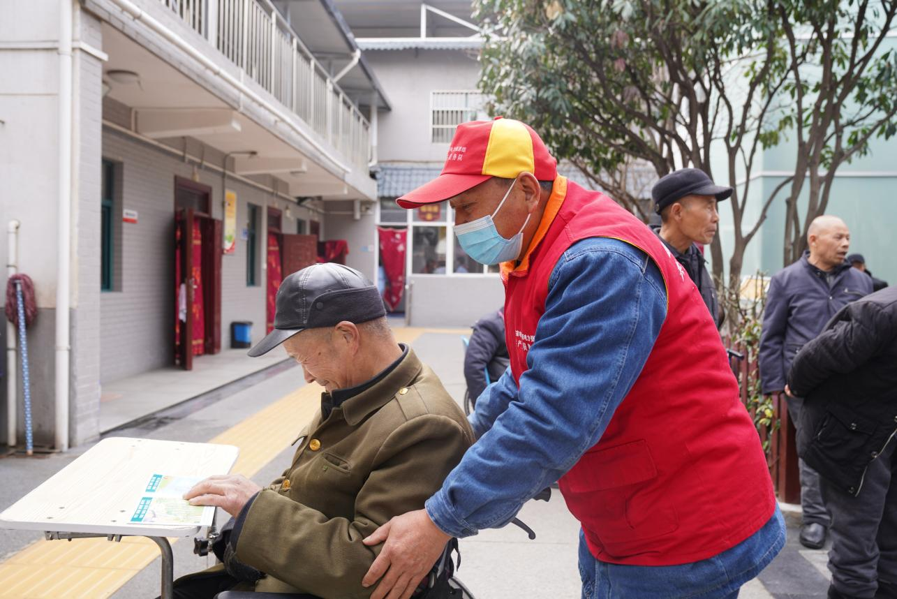 國網陜西電力：雷鋒精神在三秦 志願服務進萬家_fororder_圖片1