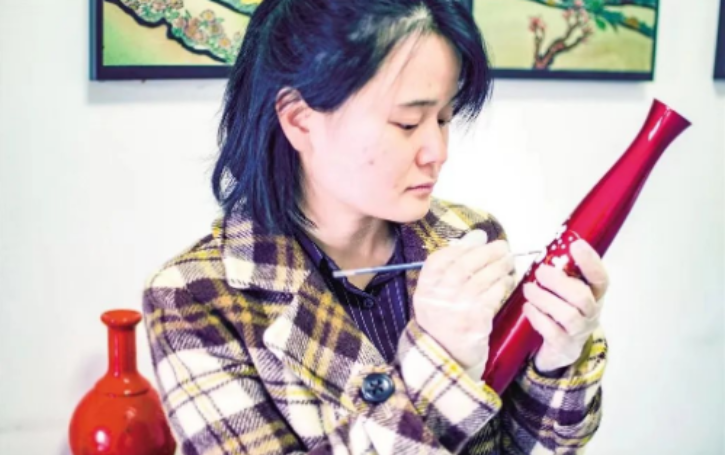 非遺代表性傳承人袁端姣：“漆 ” 彩人生綻光彩