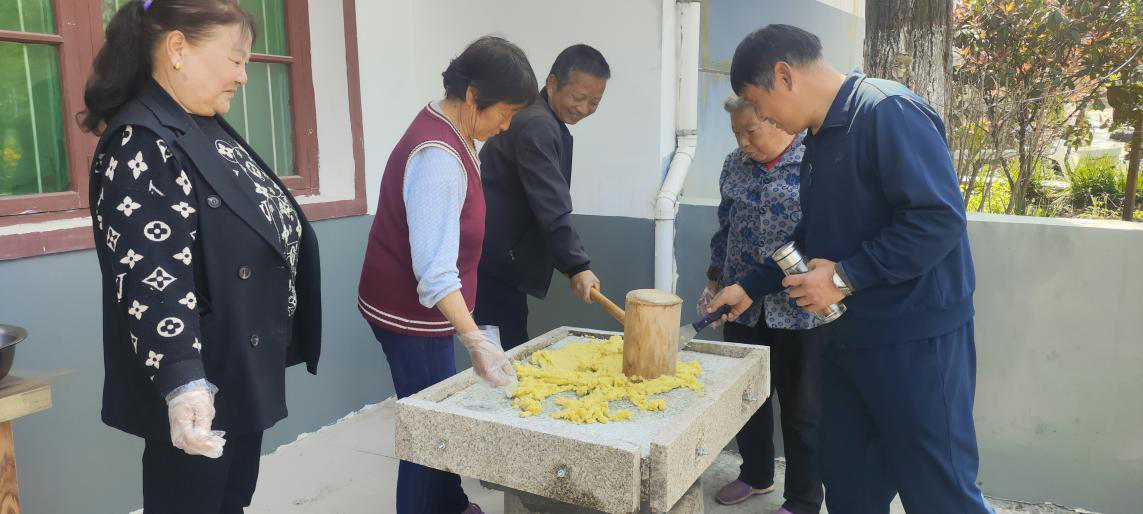 臨渭區橋南鎮天留村： “小板凳”宣講黨的二十大精神 “特色庭院”助力鄉村振興_fororder_圖片1
