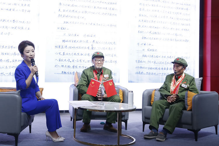 “一把手”監督教育走在先  清廉藍田“一把手”紀律教育課堂首課開講_fororder_圖片1