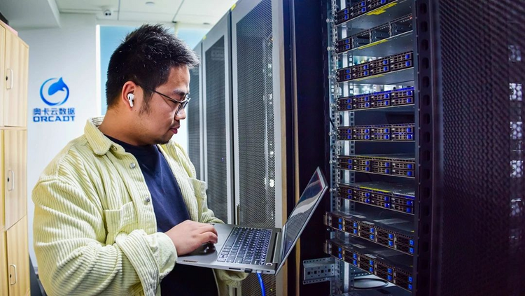 西鹹新區秦漢新城：真金白銀惠企助企_fororder_圖片1
