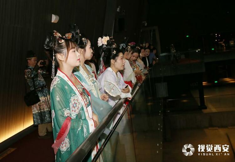 國風“訴”文化 唐宮迎“雙節”文旅體驗官提前感受“國風唐潮”之旅