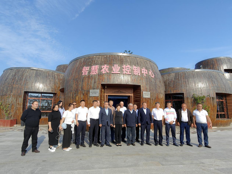 烏茲別克斯坦撒馬爾罕州政企代表團來渭考察_fororder_圖片1