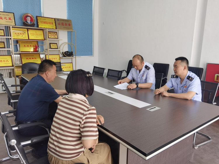 寶雞稅務：深入開展便民辦稅春風行動 稅費優惠政策利企利民_fororder_圖片8