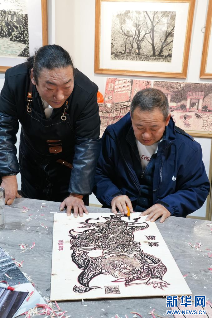 旬陽木刻版畫 在傳承發展中鐫刻美好生活