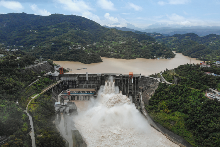 【主題教育進行時·陜電篇】國網安康水電廠：用綠電守護秦巴明珠 擦亮“雙碳”最美底色_fororder_圖片2