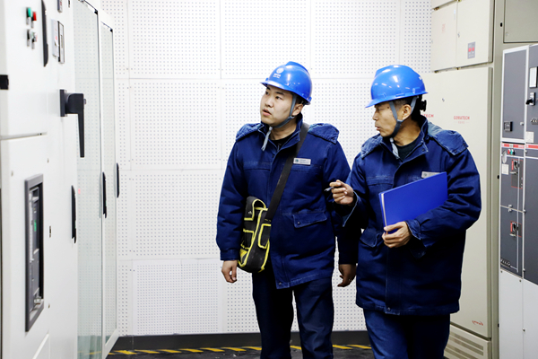 國網渭南供電公司：全力以赴 守護春節期間景區安全可靠供電_fororder_微信圖片_20240207100930