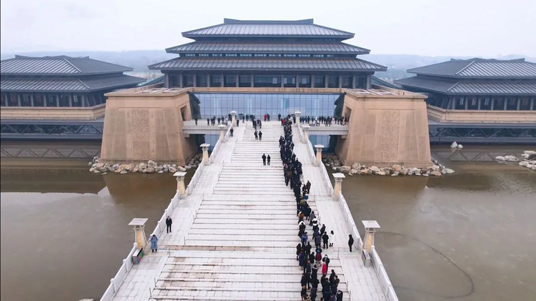 陜西歷史博物館秦漢館火爆出圈_fororder_圖片2