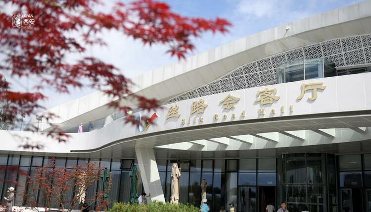 來中亞公園 感受絲路風情