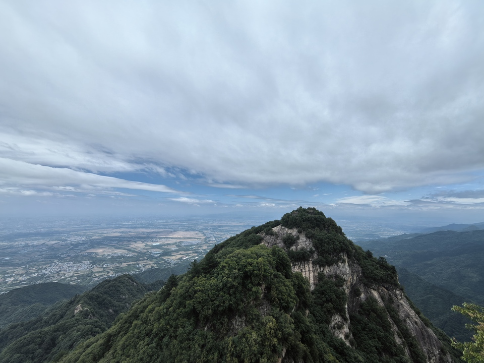 【Charming陜西】壯觀！秦嶺終南山景區現雲海景觀宛若天宮_fororder_IMG_20240621_132740