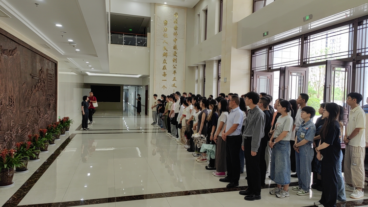 法治守護 揚帆起航 ——渭南市“揚帆計劃”大學生暑期職場體驗活動走進市中級人民法院_fororder_圖片1(2)