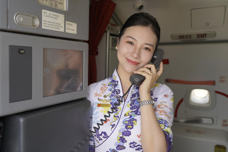 牛郎織女在鵲橋相會 我們在長安航空相會_fororder_4