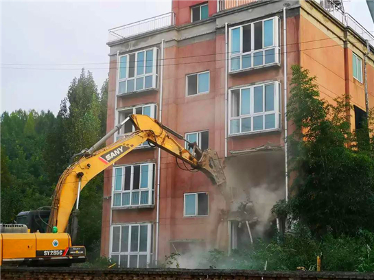 西安市長安區大力整治秦嶺北麓違建建築