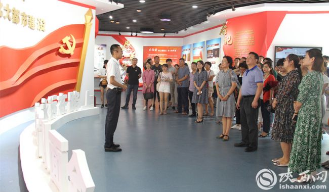 為建設現代化中醫醫院努力奮鬥 ---西安市中醫醫院加強黨建工作紀實