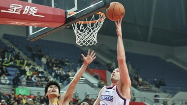 CBA常規賽：江蘇肯帝亞勝天津先行者