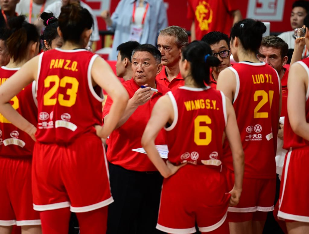 宮魯鳴：通過集訓篩選女籃人才 推動新老交替