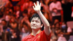 全天綜合：鞏立姣淚別收官之戰 樊振東與王曼昱雙雙衛冕