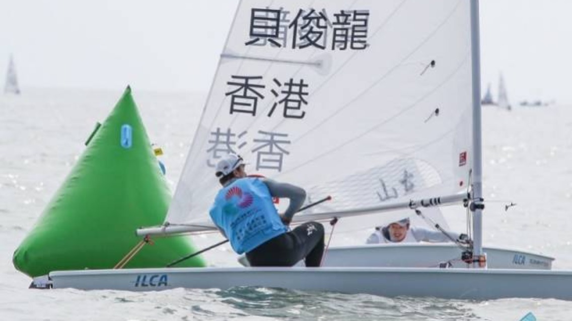 帆船選手貝俊龍奪得港隊十五運會首金！李家超：非常鼓舞！