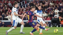 西甲｜巴薩3:1逆轉阿拉維斯 暫登積分榜榜首