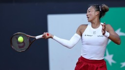 鄭欽文晉級WTA1000羅馬站女單八強 將戰薩巴倫卡