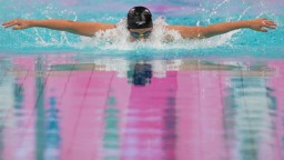 全運會“小孩姐”破紀錄奪金 “蛙王”“蝶後”輕鬆加冕