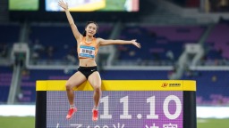 田徑綜合：百米大戰迎新王 “小孩姐”破亞洲青年紀錄