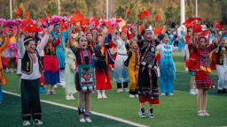 讓小城“踢”出大流量——透視新疆“兵超”的破圈密碼