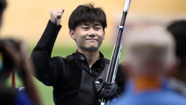 射擊世錦賽：劉宇坤獲男子50米步槍三姿冠軍