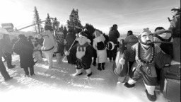 搜索熱度“漲”起來 冰雪旅遊消費“燃”起來