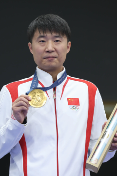 小家為大家 體育精神催人奮進