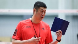 排球中心：中國女排主教練趙勇等已赴意大利學習交流