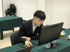 柯潔逆轉卞相壹首次晉級LG杯決賽