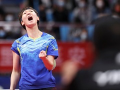 國乒新生代會師女單決賽 王曼昱把握機會更勝一籌