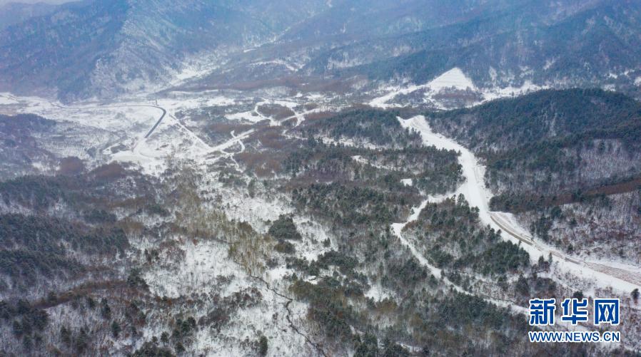 【“飛閱”中國】呂梁山上“踏雪騰雲”