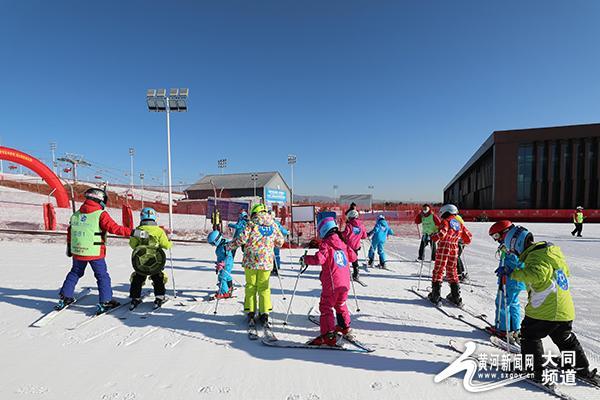 推動大眾冰雪 迎接省運盛會 第四屆中國大同冰雪節啟幕