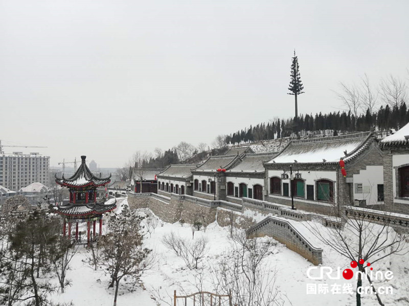 原創【CRI看山西-列表】【焦點圖】【三晉大地-陽泉】新春走基層：陽泉桃林溝打造夢幻桃林光影盛宴