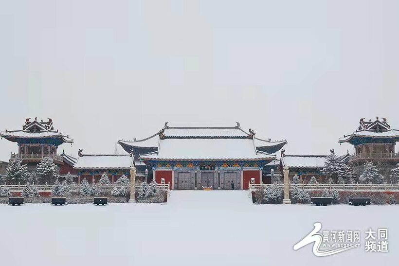 春雪 粧扮出別樣的雲岡美！