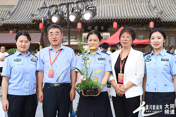 大同舉行“花開忘憂 生活幸福”現場插花雅集主題活動