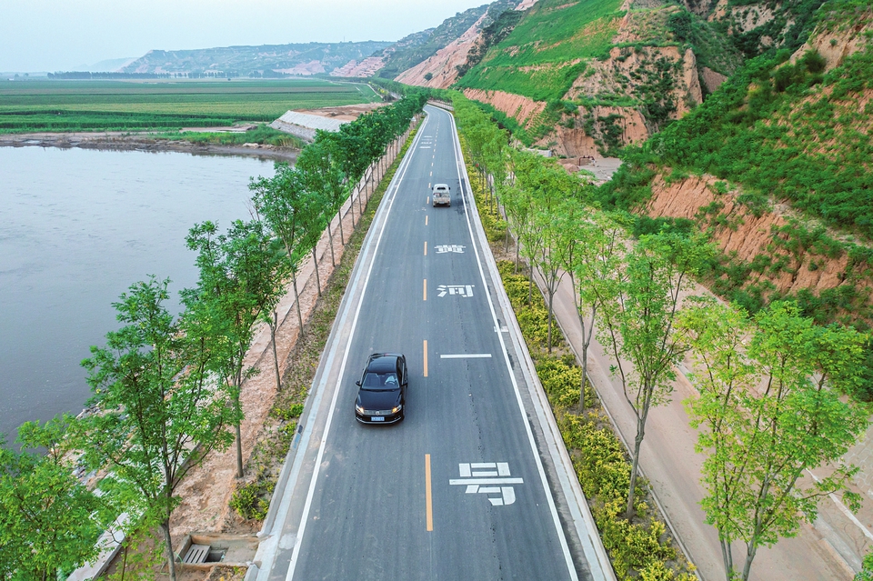 運城萬榮：黃河一號旅遊公路美景如畫_fororder_1號