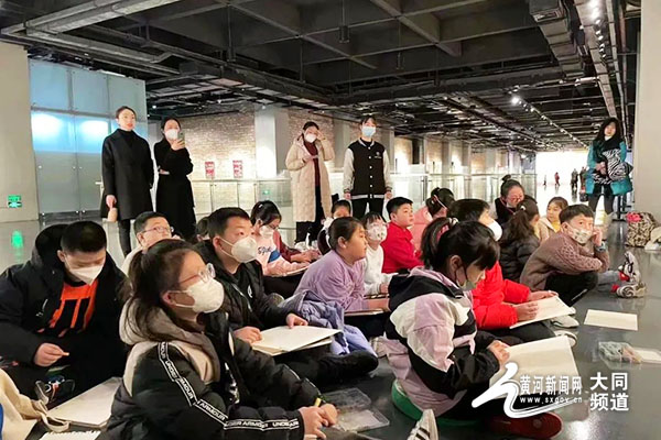 大同市雕塑博物館將舉行《天下黃河——中國百名油畫家主題作品展》巡展閉幕式