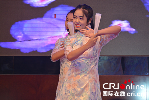 供稿【即時新聞】【移動版】【CRI看山西-列表】【三晉大地-晉城】晉城市西區商業廣場舉辦品牌發佈會